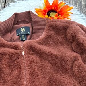 NWOT House of Harlow 1960 Plush Brown Teddy Bomber Jacket